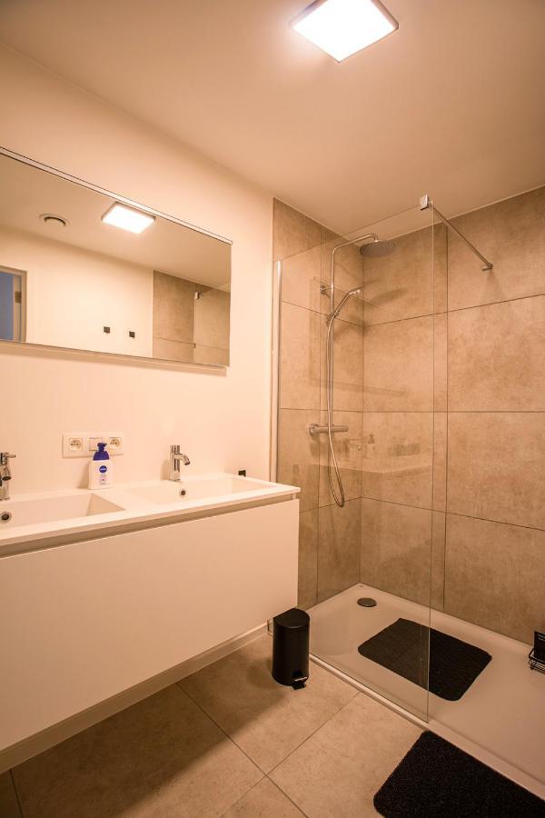 Modern En Gezellig Appartement Vlak Aan Het Strand Blankenberge Bagian luar foto
